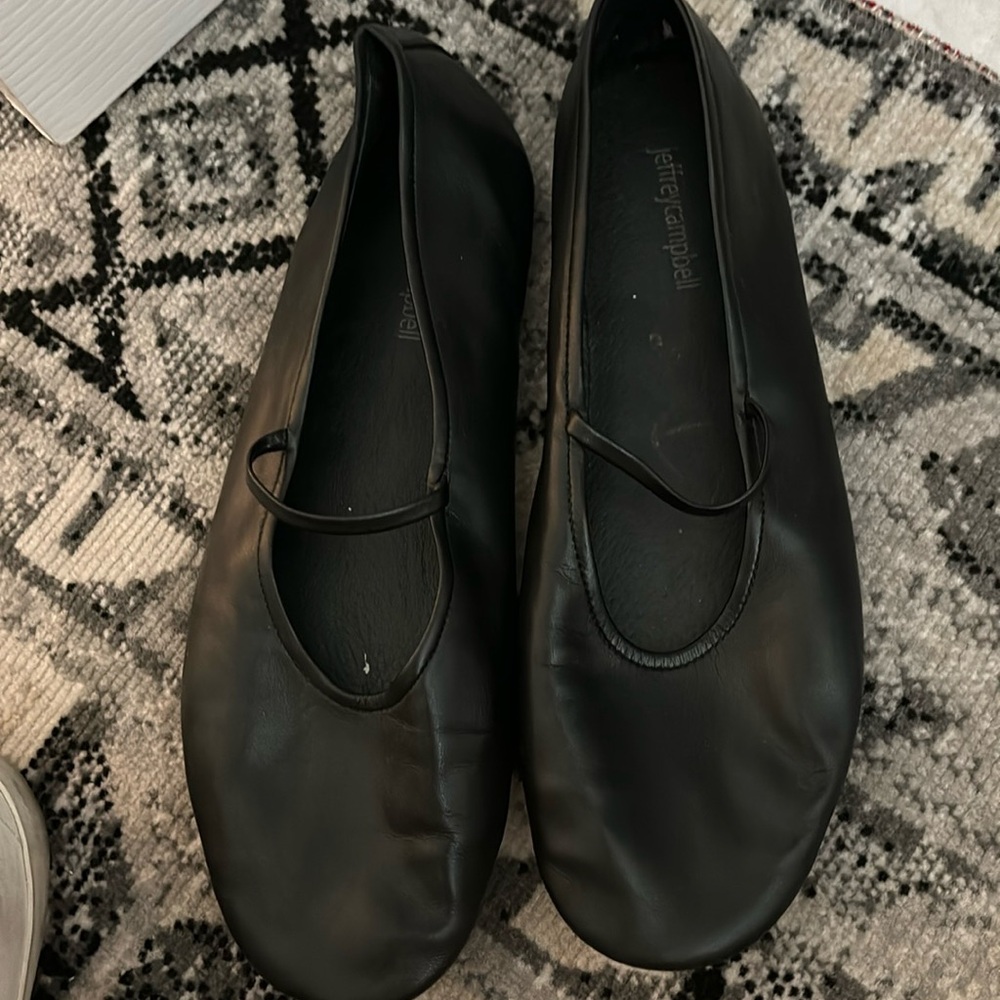 Jeffrey Campbell black flats